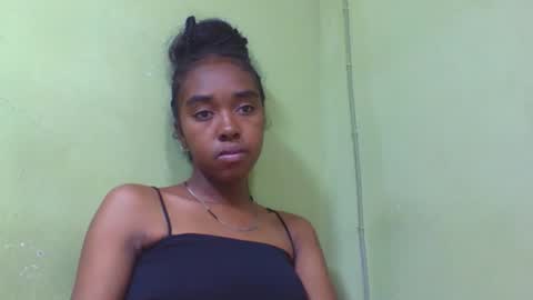 Snapshot of nathaaldy chatting on 11-12-25, 05:08 nathaaldy online show from 11-12-25, 05:08