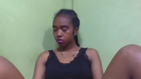 Snapshot of nathaaldy chatting on 11-20-25, 04:12 nathaaldy online show from 11-20-25, 04:12