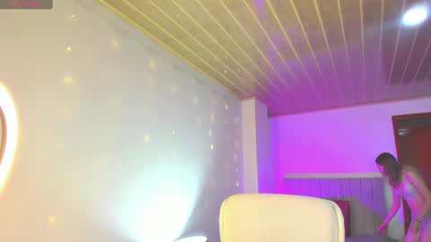 Snapshot of nathaaly_sky chatting on 01-11-25, 11:23 nathaly sky online show from 01-11-25, 11:23
