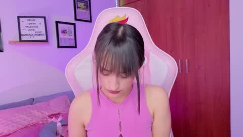 Nathalia Ramirez online show from 02-18-26, 04:41