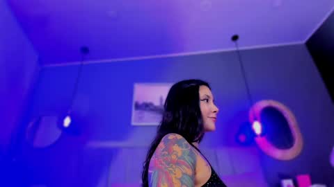 nathalia stone  online show from 05-12-26, 03:14
