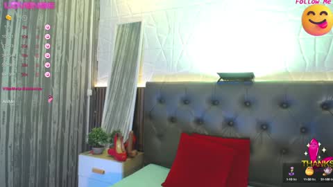 Snapshot of nathalia_zamu chatting on 12-05-24, 07:16 Natha online show from 12-05-24, 07:16