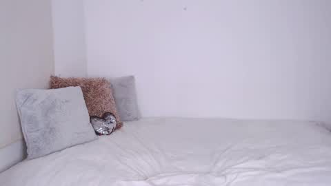 Snapshot of nathaliasmith chatting on 03-05-25, 05:29 Nathalia online show from 03-05-25, 05:29