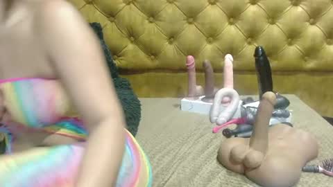 Snapshot of nathaliasmith3x chatting on 02-27-25, 06:18 Nathalia online show from 02-27-25, 06:18