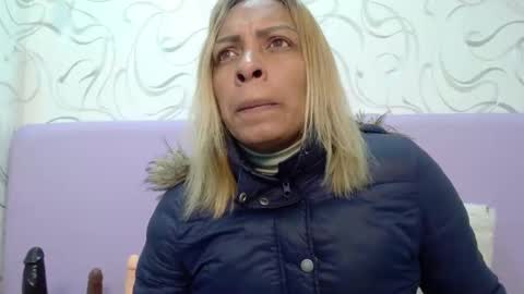 Snapshot of nathaliasmith3x chatting on 10-20-25, 03:51 Nathalia online show from 10-20-25, 03:51