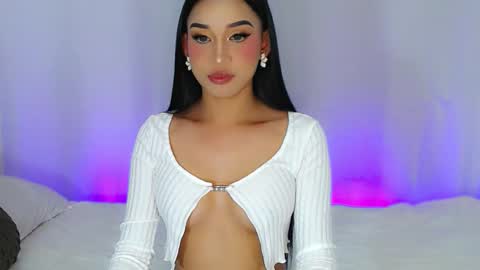   please follow me guyss online show from 10-13-25, 06:08