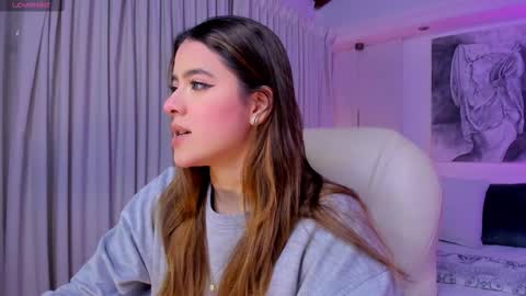 Snapshot of nathalie_rivers chatting on 02-20-26, 11:22 NATHALIE online show from 02-20-26, 11:22