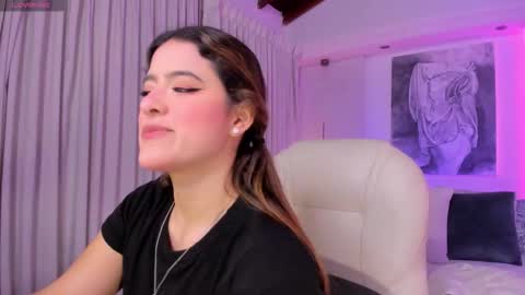 Snapshot of nathalie_rivers chatting on 02-21-26, 11:22 NATHALIE online show from 02-21-26, 11:22