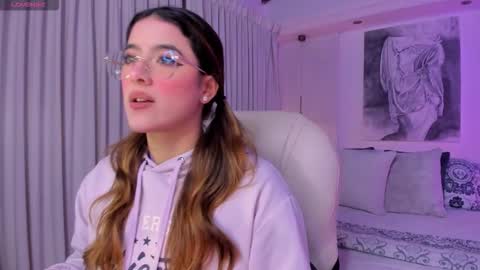 Snapshot of nathalie_rivers chatting on 03-26-26, 11:16 NATHALIE online show from 03-26-26, 11:16