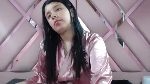 nathaly low online show from 02-11-25, 10:15