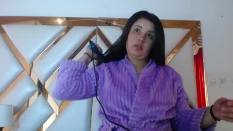 nathaly low online show from 05-09-26, 12:10