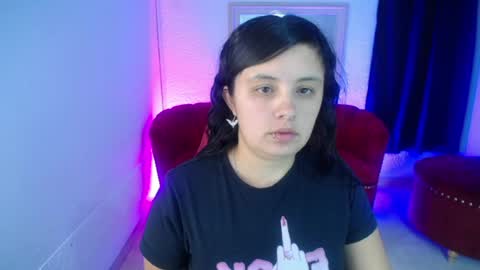 nathaly low online show from 06-17-26, 12:07