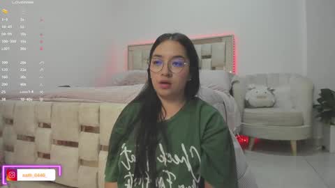    online show from 02-10-25, 05:36