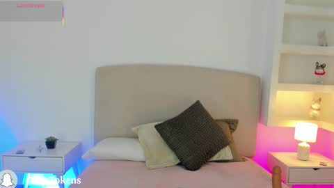 NATHALY  online show from 11-04-25, 10:36