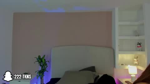 NATHALY  online show from 05-01-26, 10:42