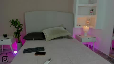 NATHALY  online show from 06-09-26, 10:49