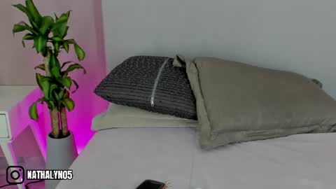 NATHALY  online show from 06-25-26, 10:53