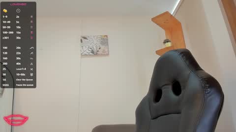 Snapshot of nathalyxx_ chatting on 12-13-24, 05:21 nathalyxx_ online show from 12-13-24, 05:21