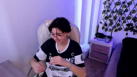 nathalyy_ds online show from 10-02-25, 08:05