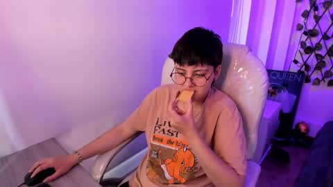 nathalyy_ds online show from 03-17-26, 08:12