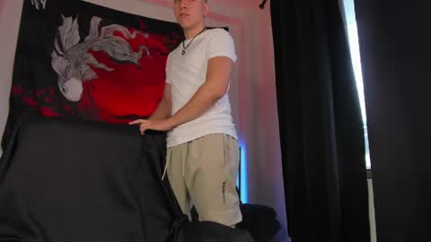 Nathan online show from 05-06-26, 04:23