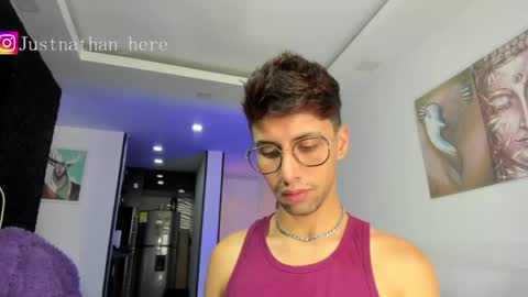 nathan_r_ online show from 05-07-26, 03:17