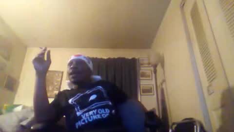 Snapshot of nathanbutler0 chatting on 03-22-26, 12:47 nathanbutler0 online show from 03-22-26, 12:47