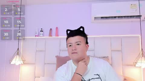 Nathaniel online show from 04-08-26, 06:19