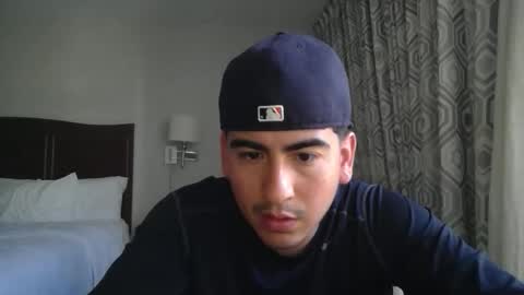 Snapshot of nathanielh07 chatting on 06-09-26, 10:43 nathanielh07 online show from 06-09-26, 10:43