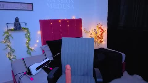 nathi_medusa online show from 10-06-25, 11:29