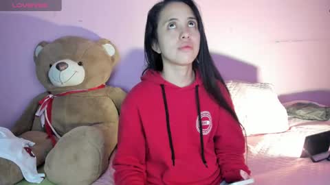 Snapshot of nathy_8 chatting on 03-01-25, 04:58 Nathalia online show from 03-01-25, 04:58