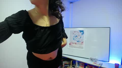 Nathalia online show from 09-24-25, 03:10