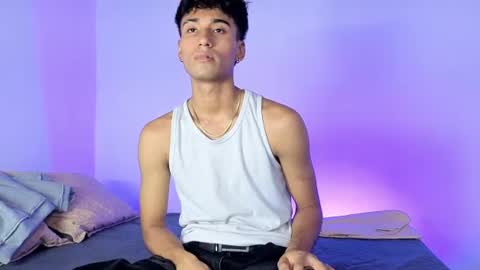 Snapshot of natias_dirtyboy_ chatting on 08-06-26, 07:27 Matias online show from 08-06-26, 07:27