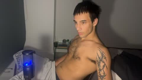 Snapshot of native_boy2 chatting on 04-12-26, 03:06 native_boy2 online show from 04-12-26, 03:06