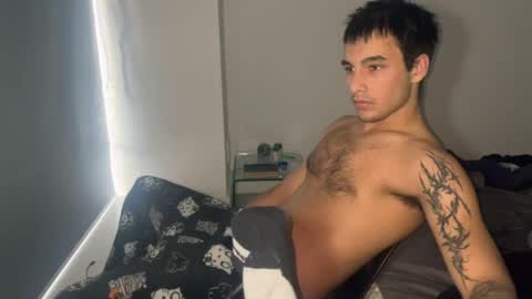 Snapshot of native_boy2 chatting on 04-19-26, 11:51 native_boy2 online show from 04-19-26, 11:51