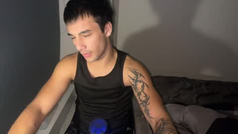 Snapshot of native_boy2 chatting on 04-23-26, 02:52 native_boy2 online show from 04-23-26, 02:52