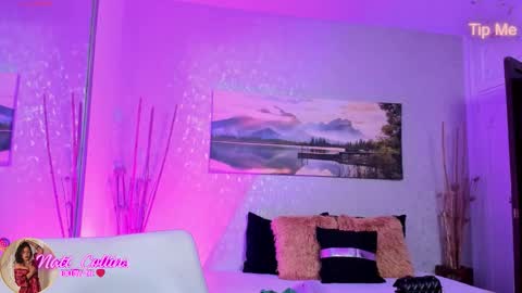 Snapshot of natt_collins chatting on 10-21-25, 02:12 Natalia online show from 10-21-25, 02:12