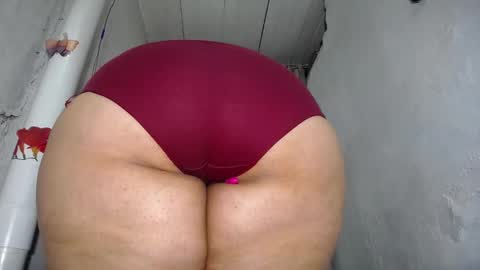 Snapshot of nattasha_foxx chatting on 10-08-25, 11:13 natalia online show from 10-08-25, 11:13