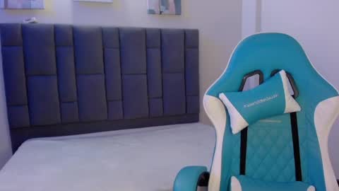 natti_bluee online show from 04-02-26, 02:20