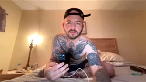 Snapshot of natti_daddy chatting on 04-15-26, 07:15 Nattidaddy online show from 04-15-26, 07:15