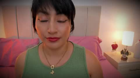 Nathalie online show from 04-23-26, 07:38