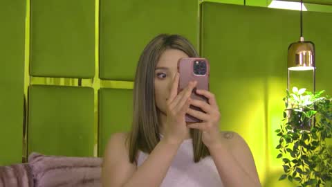 Snapshot of nattydevon chatting on 06-07-26, 05:55 Natty online show from 06-07-26, 05:55
