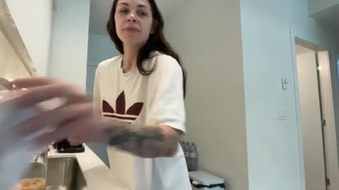 NATTY FIERROS online show from 05-11-26, 07:11