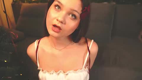 Ella online show from 01-05-26, 05:27