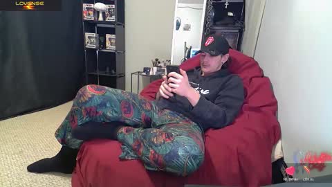 Snapshot of naturesbest951 chatting on 02-11-26, 12:04 NATURESBEST online show from 02-11-26, 12:04