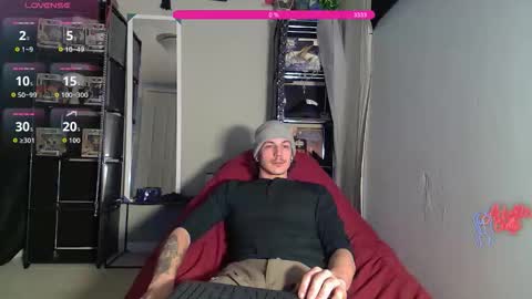 Snapshot of naturesbest951 chatting on 02-17-26, 12:07 NATURESBEST online show from 02-17-26, 12:07