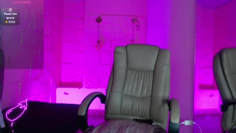 Snapshot of natuxxa chatting on 05-30-26, 04:42 natuxxa online show from 05-30-26, 04:42