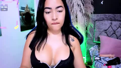 Natalia online show from 11-11-25, 09:37