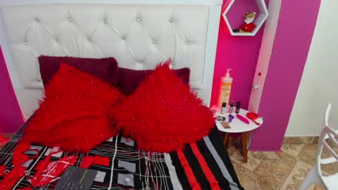 Naty online show from 12-12-24, 03:37