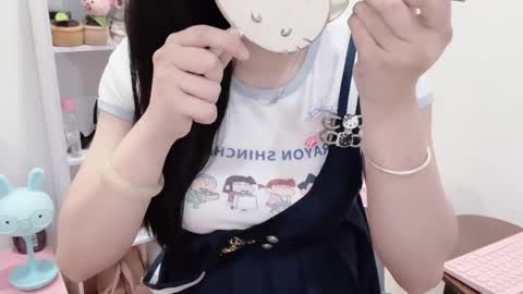 Kiki online show from 05-06-26, 02:19